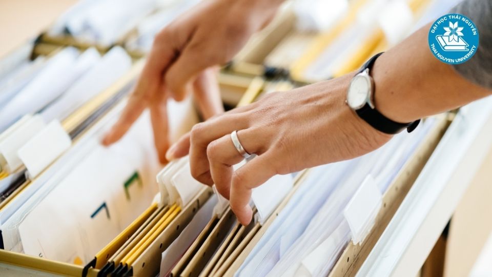Hồ sơ và thủ tục đăng ký văn bằng 2 tiếng Anh
