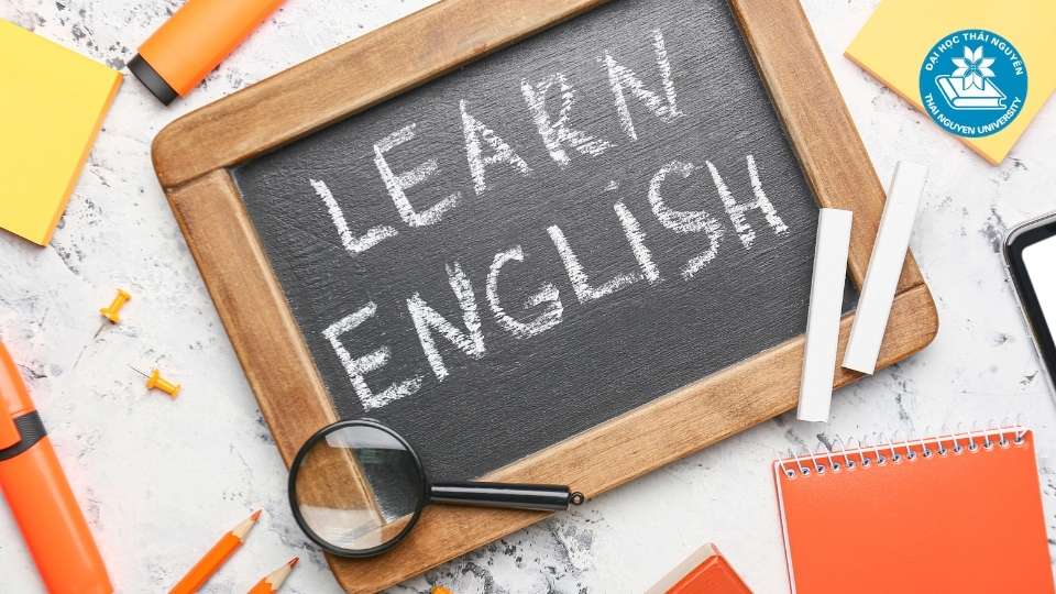 Điều kiện học văn bằng 2 tiếng Anh: Yêu cầu chung