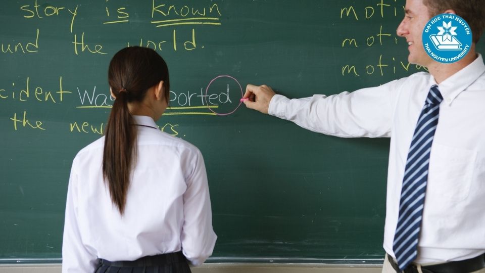 Nội dung đào tạo của chương trình văn bằng 2 ngôn ngữ Anh đào tạo từ xa