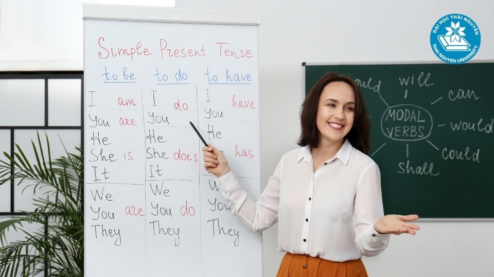 Ai nên học văn bằng 2 ngôn ngữ Anh đào tạo từ xa