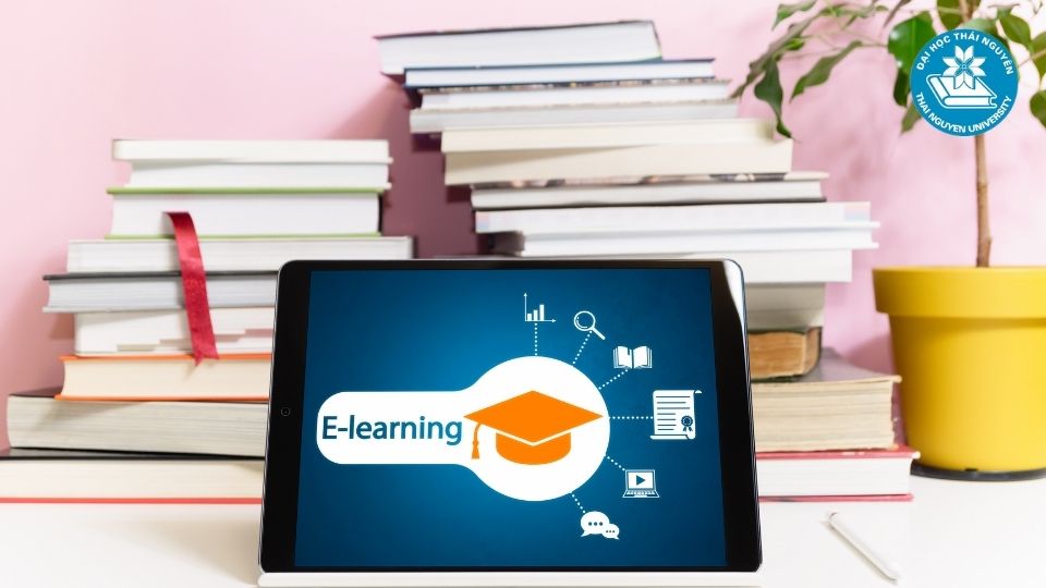 Các ngành học phổ biến trong chương trình đại học từ xa