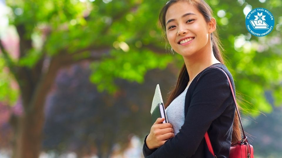 Những lợi ích của liên thông trái ngành từ cao đẳng lên đại học