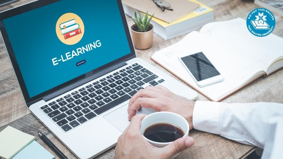 Nên học bằng đại học từ xa ở đâu để tăng cơ hội việc làm?