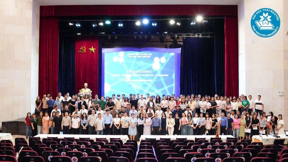 Học đại học từ xa ngôn ngữ Anh tại đại học Thái Nguyên