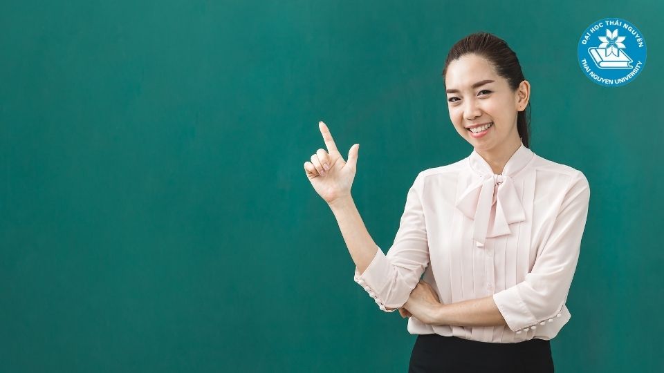 Học ngôn ngữ Anh có làm giáo viên được không?