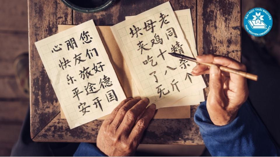 Học phí ngành ngôn ngữ trung hiện nay