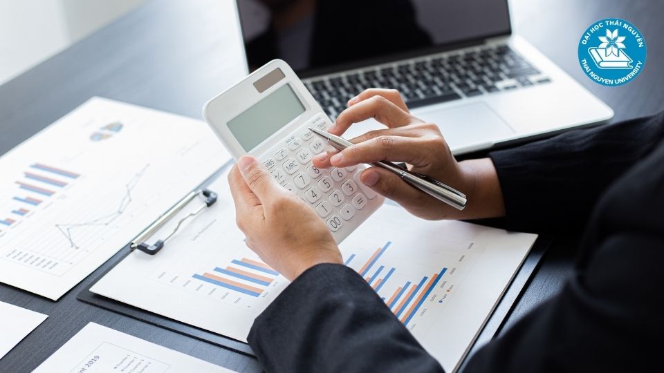 Chương trình học văn bằng 2 kế toán online có gì khác biệt?