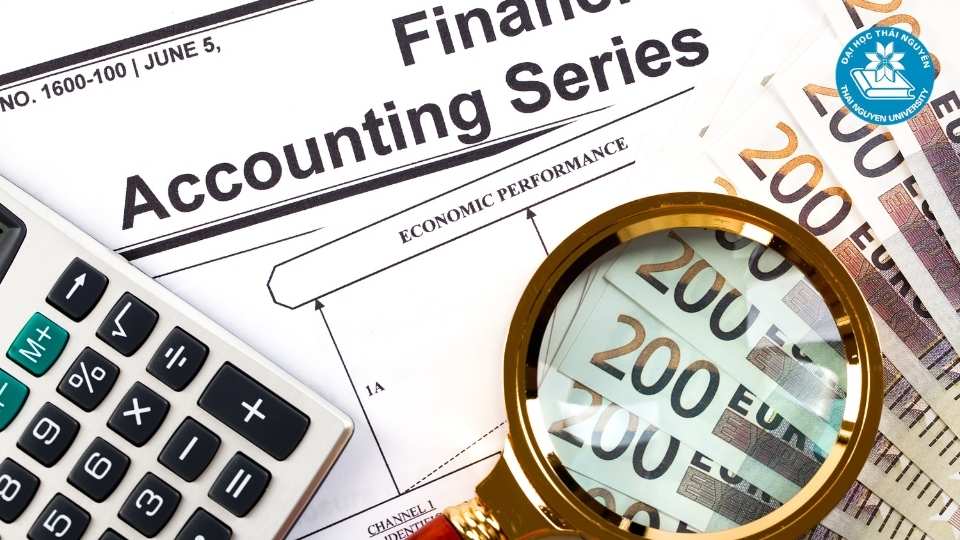 Những ai phù hợp với chương trình học văn bằng 2 kế toán online?