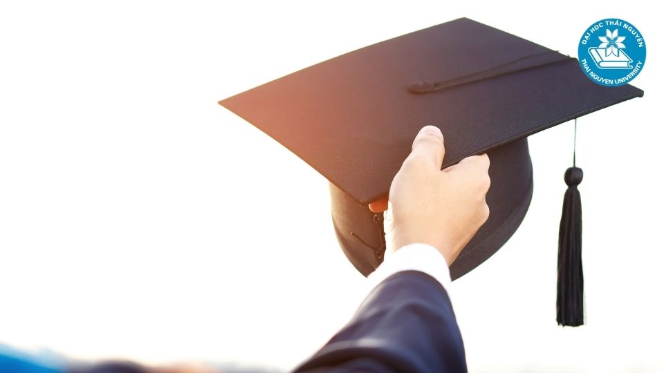 Các ngành nên học văn bằng 2 hiện nay