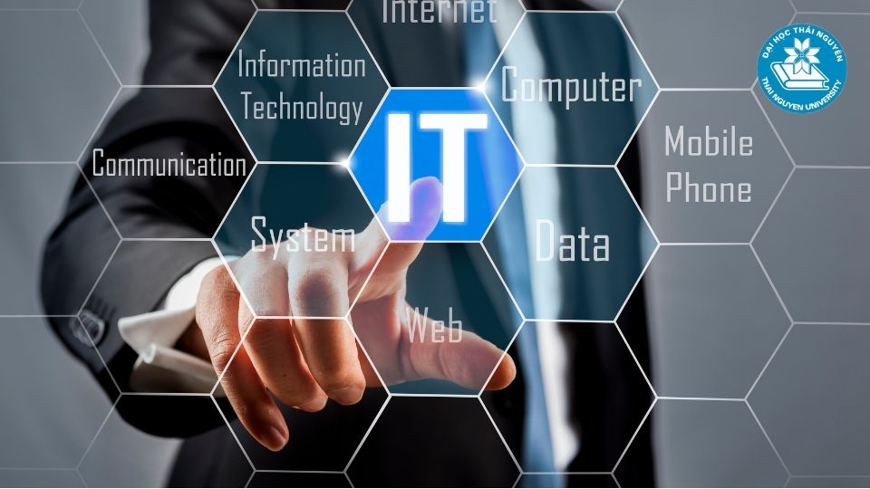 Ngành công nghệ thông tin học những môn gì trong chương trình đào tạo