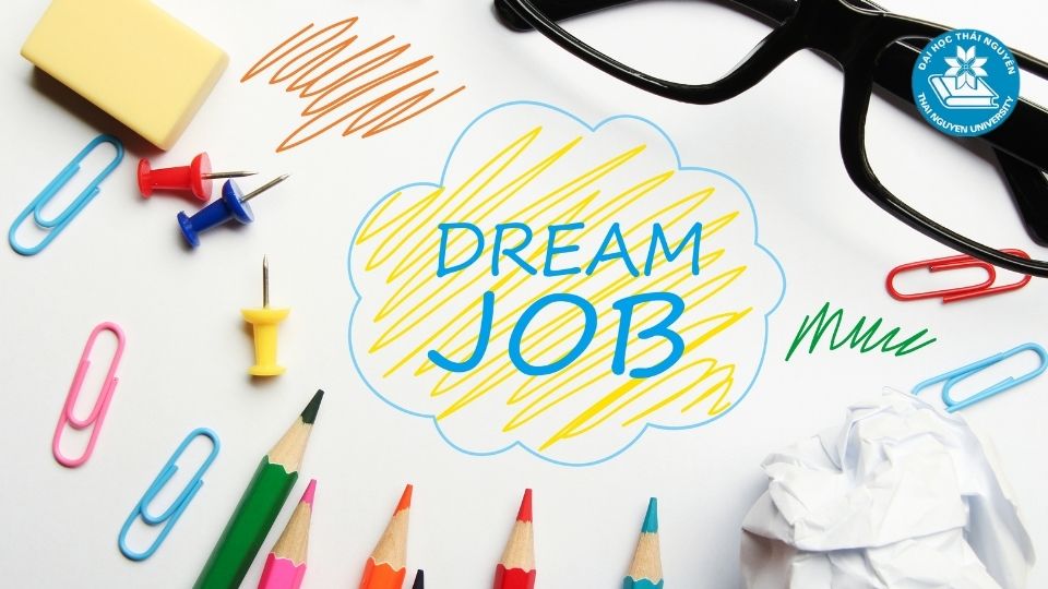 Nên học văn bằng 2 ngành nào để có tương lai?