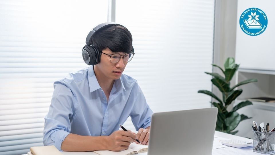 Học lên đại học ngành kế toán theo hệ từ xa tại đại học Thái Nguyên