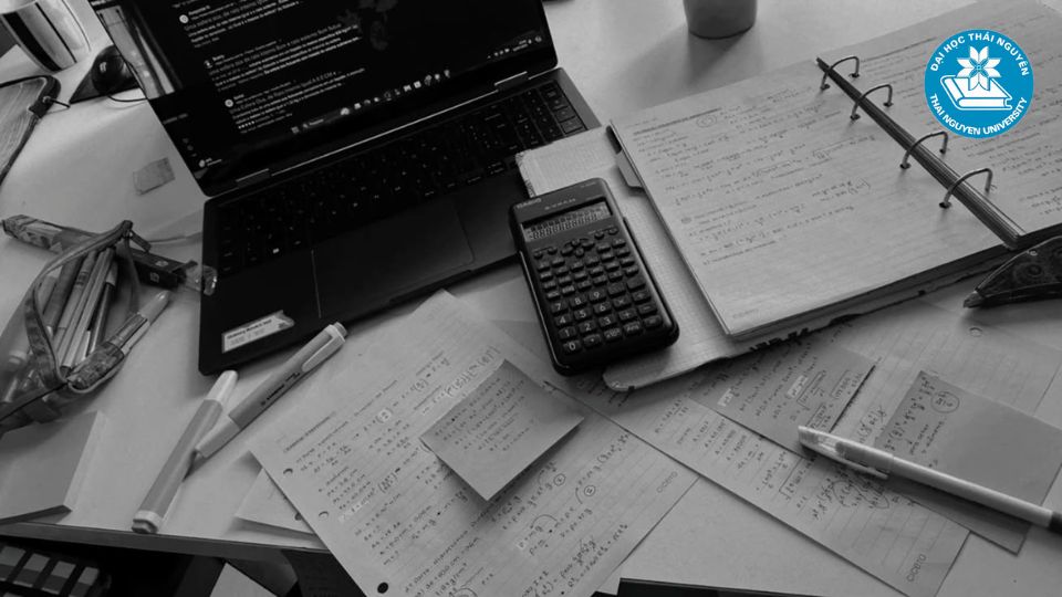 Học kế toán từ xa: Có gì khác so với chính quy?