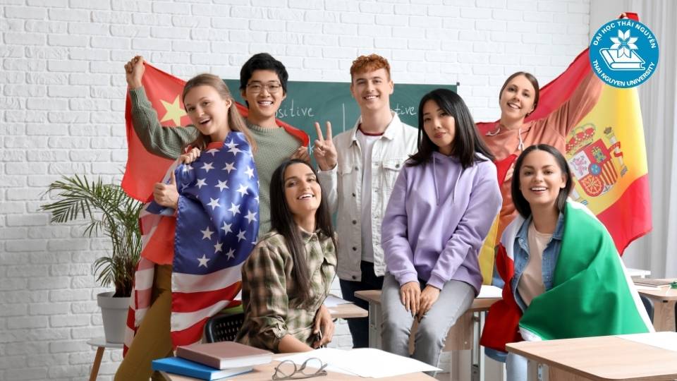 Học văn bằng 2 ngoại ngữ nên chọn ngôn ngữ nào?