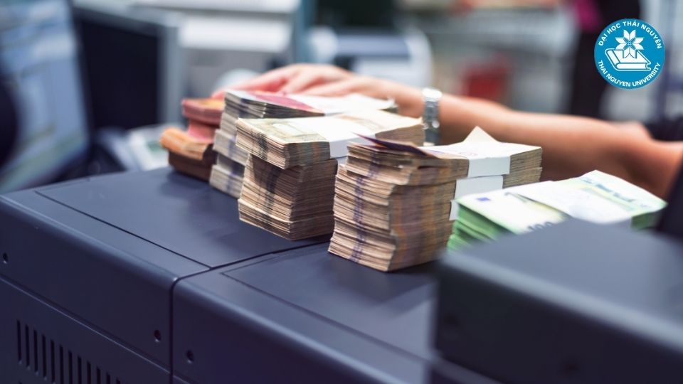 Học ngành tài chính ngân hàng theo hệ từ xa tại Đại học Thái Nguyên