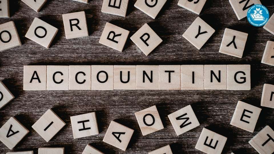 Đối tượng nên học đại học từ xa kế toán