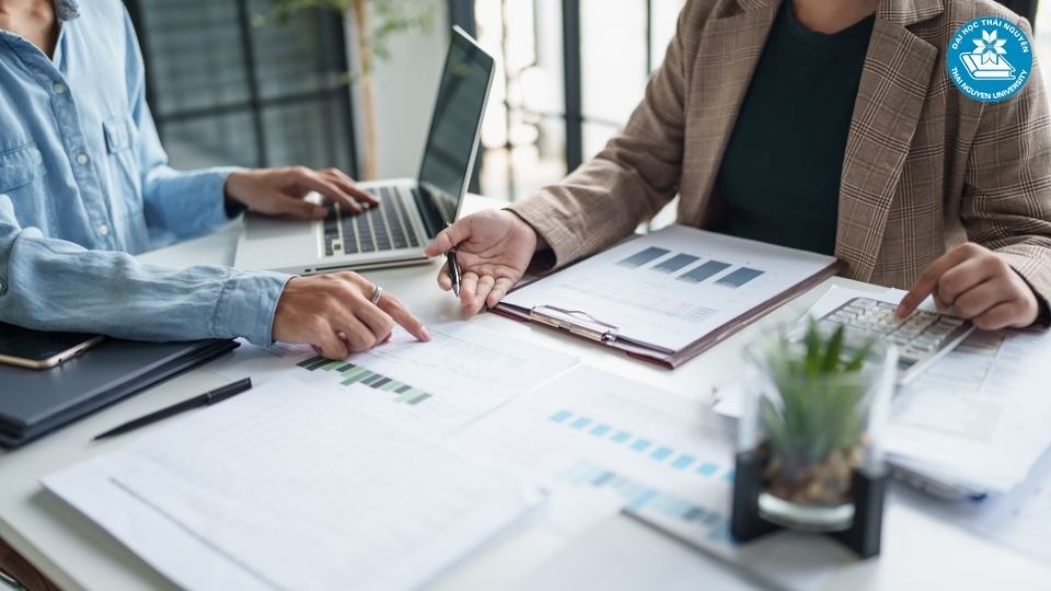 Những điều cần chuẩn bị trước khi theo học đại học từ xa kế toán