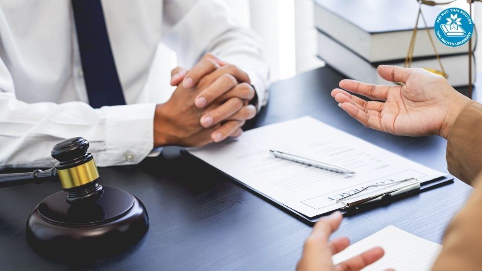 Giá trị của bằng Đại học từ xa Luật kinh tế trong năm 2026