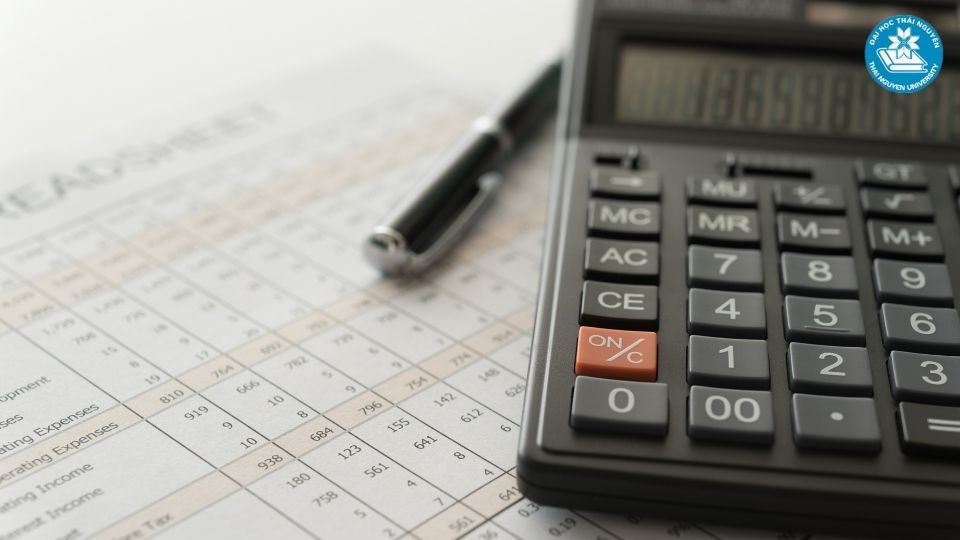 Học kế toán online có giá trị không và cơ hội việc làm sau khi tốt nghiệp