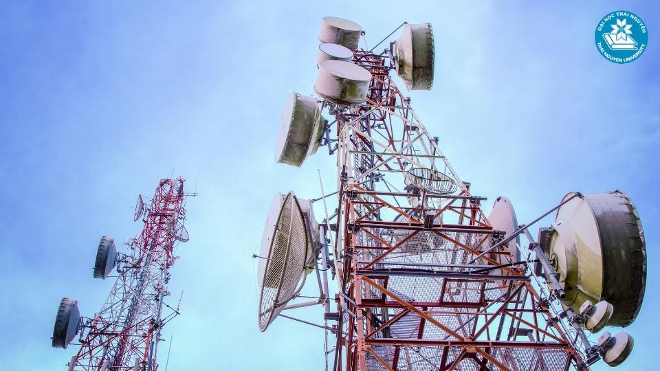 Điều kiện tuyển sinh và hồ sơ xét tuyển vào hệ từ xa ngành viễn thông