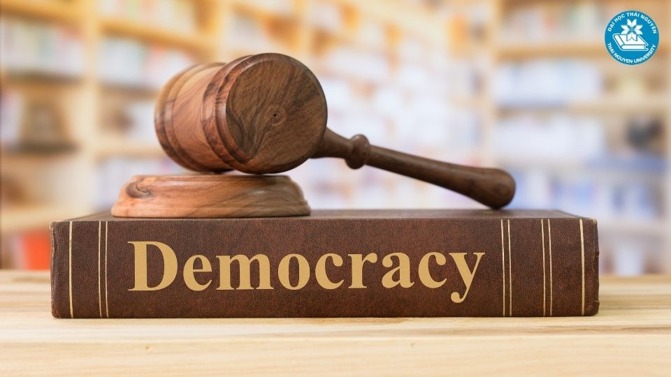 Chi phí học phí Đại học từ xa ngành Luật