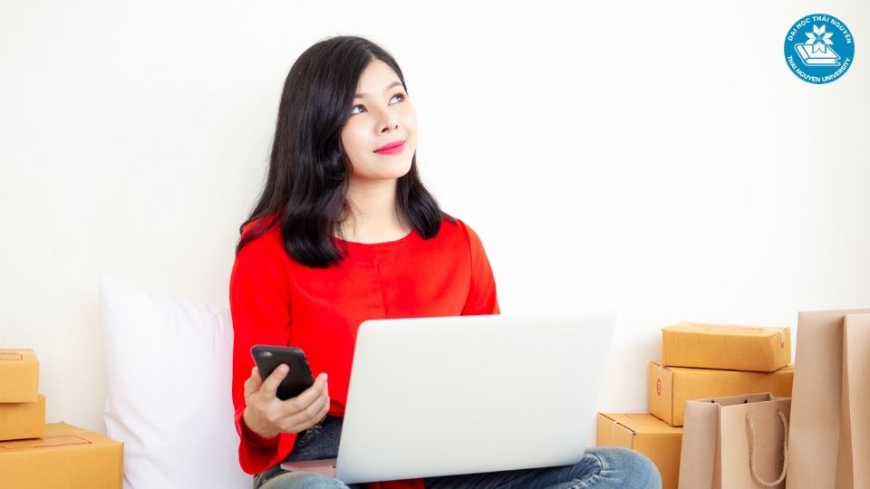 Học Đại học từ xa ngành Thương mại điện tử tại Đại học Thái Nguyên