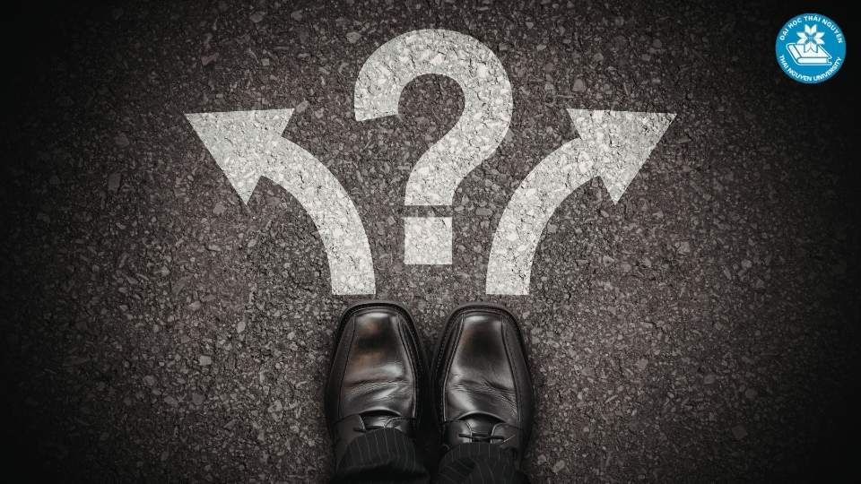 Có nên học ngành luật kinh tế không? Ai phù hợp với ngành này